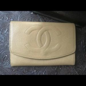 Authentic Chanel mini wallet